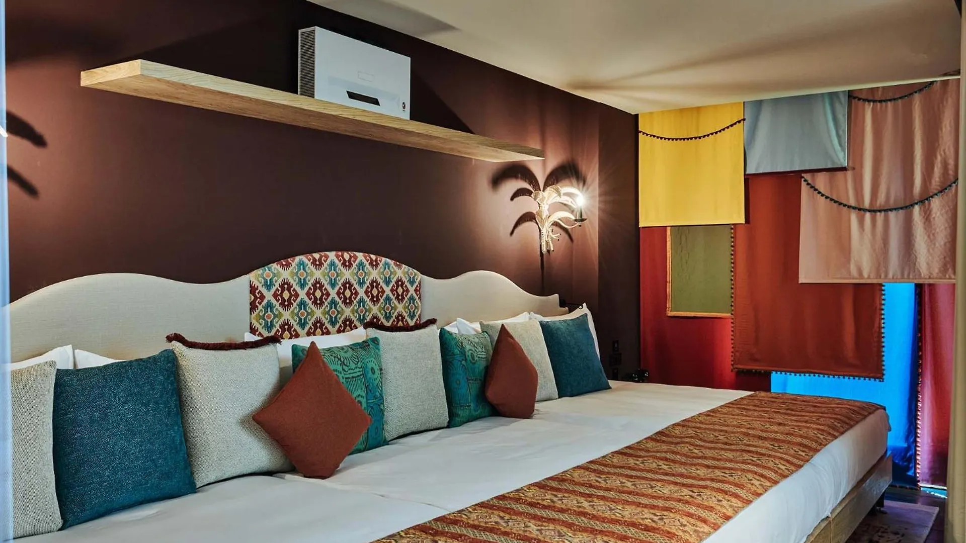 25Hours Hotel Dubai One Central 5*,